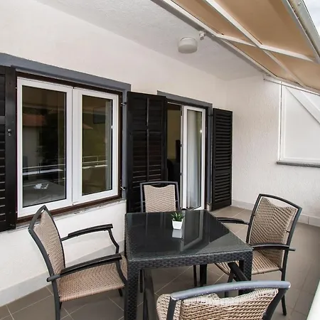 Krunoslava Διαμέρισμα