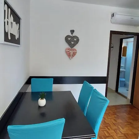Krunoslava Apartment *